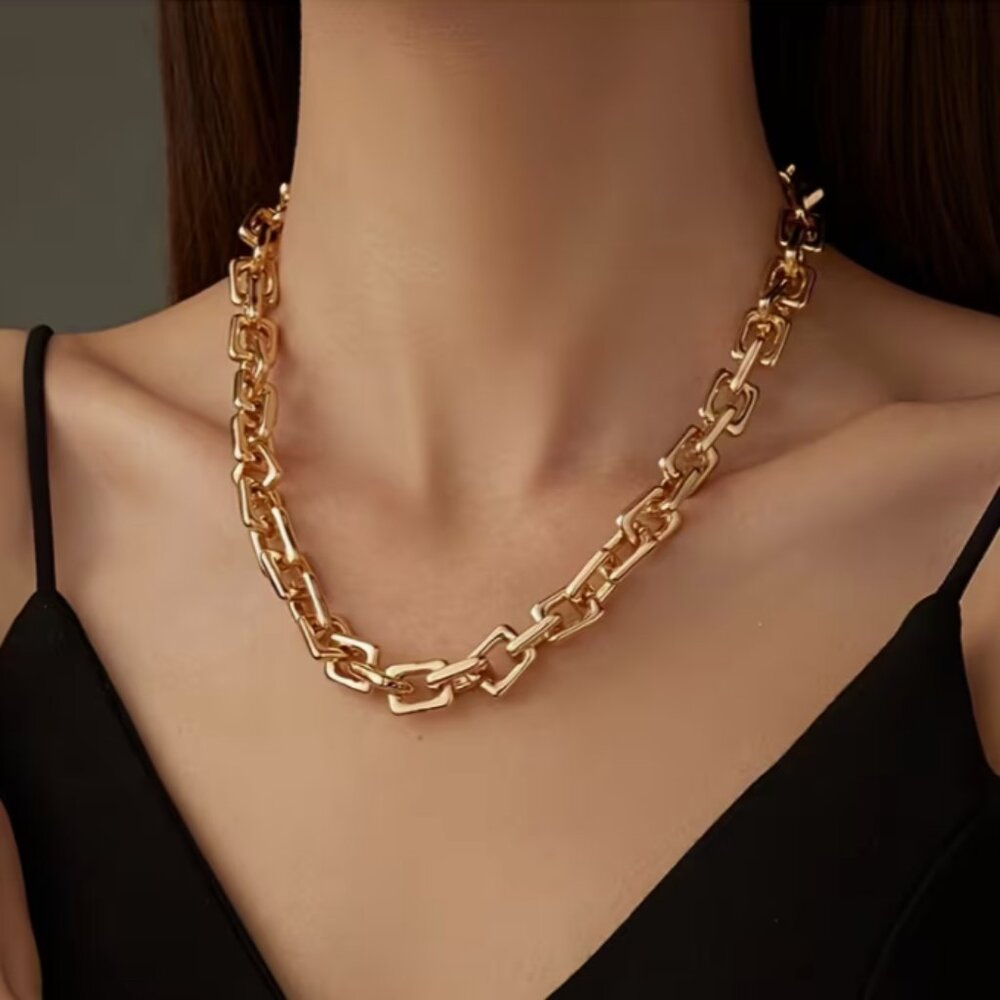 Paperclip Chain Necklace, Unisex Vintage Thick Bubble Square Pendant Gold Plated